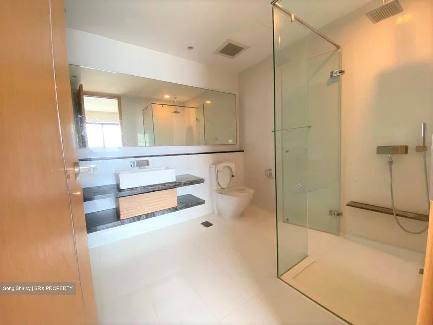 Marina Bay Residences (D1), Condominium #603330081